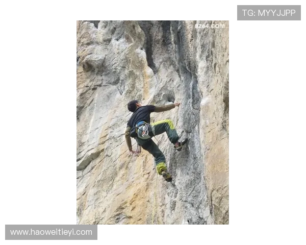 重庆攀岩队与广州攀岩队赛后复盘力量对比分析与启示