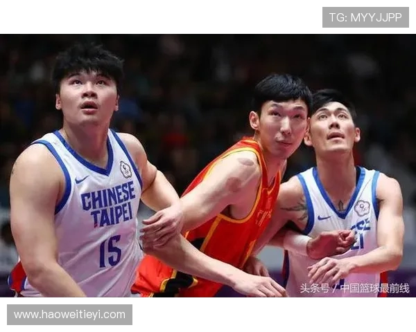 亚运男篮红队激战菲律宾队全力争胜展现团队实力与拼搏精神