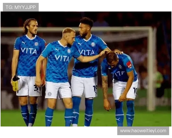 普利茅斯与斯蒂文的精彩对决揭示了英甲联赛的激烈竞争与球队实力的较量 普利茅斯与斯蒂文的精彩对决揭示了英甲联赛的激烈竞争与球队实力的较量