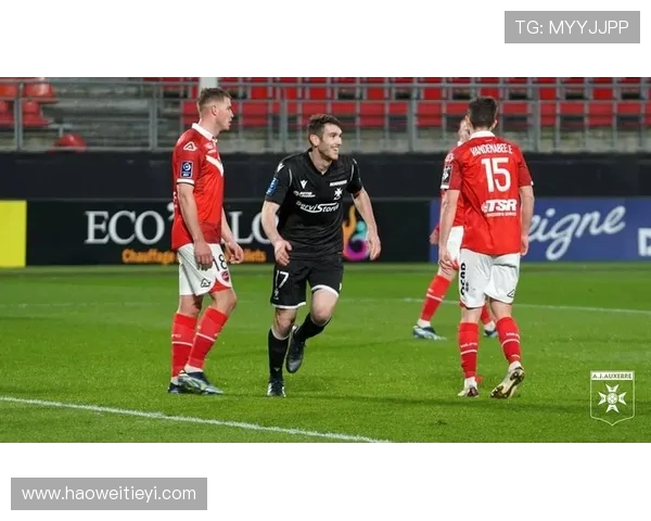 瓦朗谢纳与欧塞尔的激烈对决谁能笑到最后分析比赛前景与关键球员表现