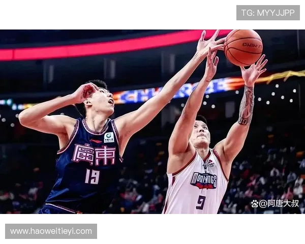 第8轮精彩对决广东队迎战江苏队争夺季后赛关键胜利 第8轮精彩对决广东队迎战江苏队争夺季后赛关键胜利