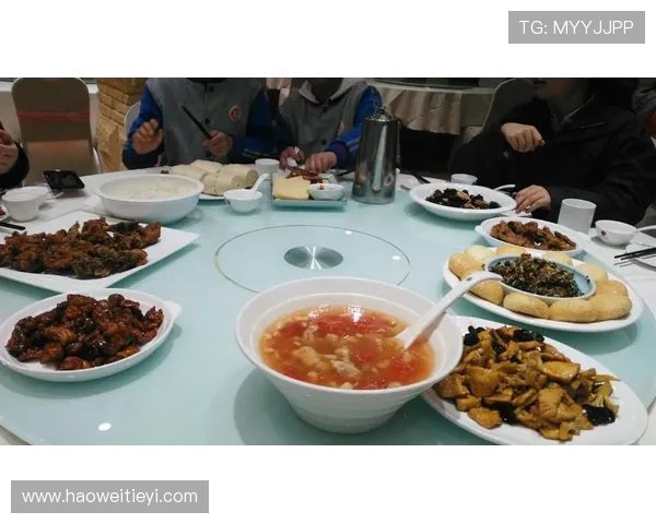 许钟豪的成长之路与奋斗故事:从平凡到卓越的励志人生 许钟豪的成长之路与奋斗故事:从平凡到卓越的励志人生