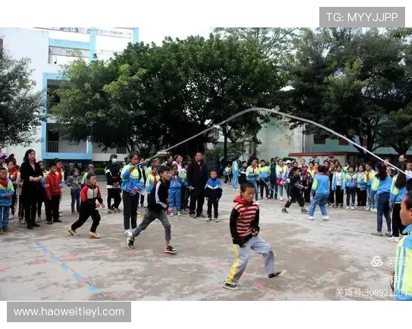 重庆飞盘队的成长之路：城市马拉松中的拼搏与梦想